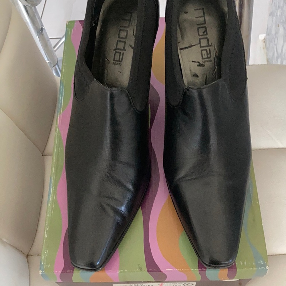 MODA SPANA ANKLE BOOTS size 10 Black gently used